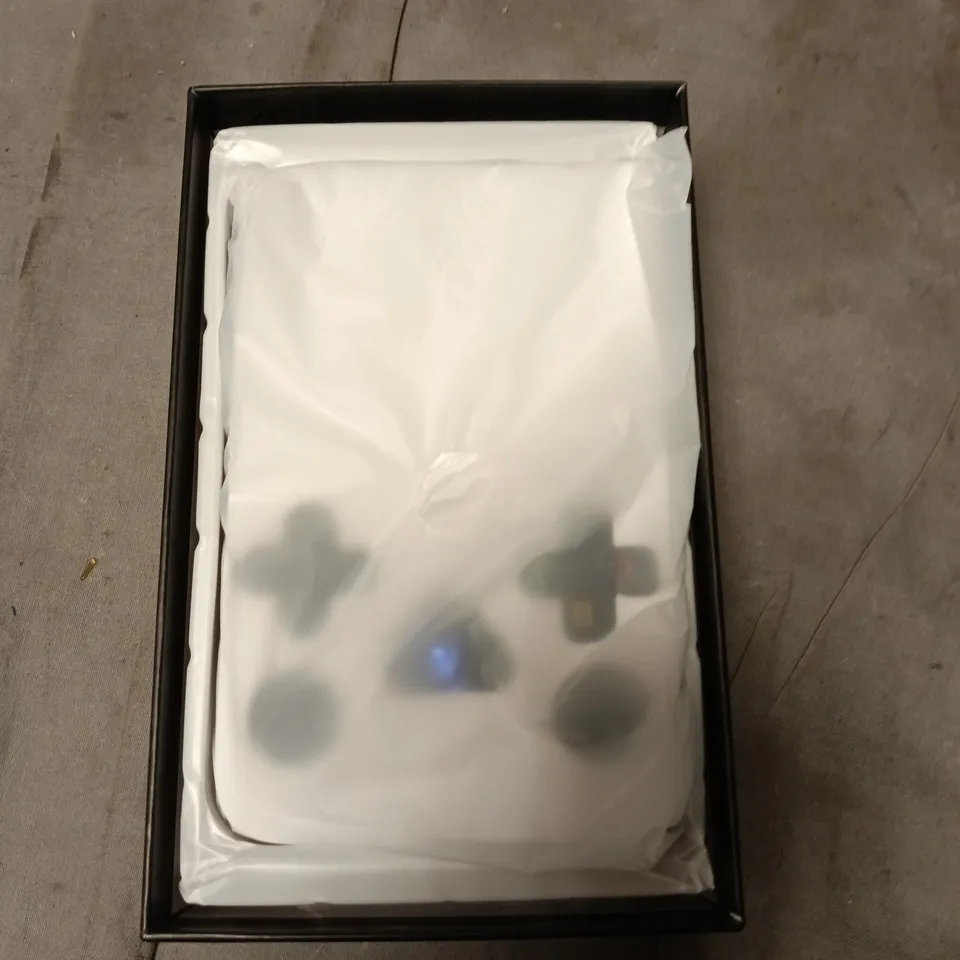 R36S HANDHELD GAME CONSOLE – BOXED