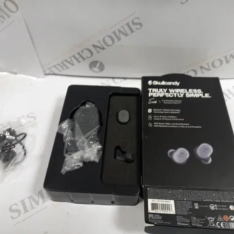 SKULLCANDY TRUE WIRELESS EARBUDS BOXED