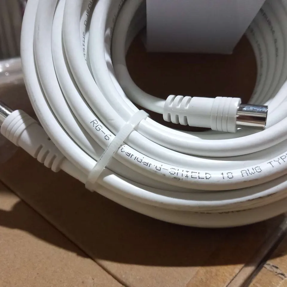 APPROXIMATELY 25 BOXES OF THREE BRAND NEW TECH 15.2M/50FT TV AERIAL LEADS(APPROXIMATELY 75 LEADS IN TOTAL)