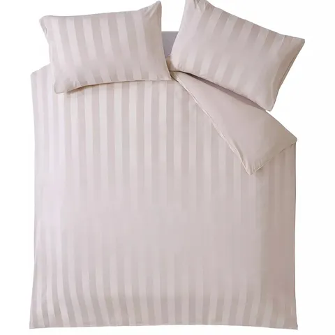 LUXE VELVET STRIPE DUVET COVER SET IN IVORY