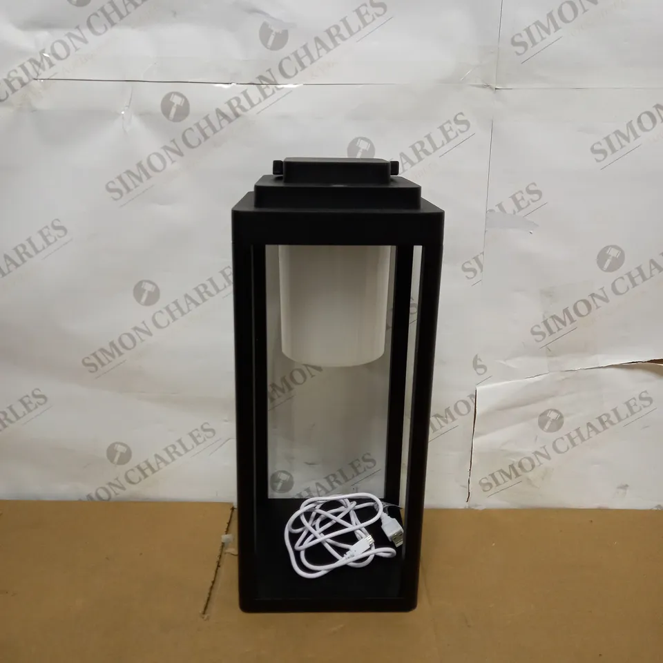 PORTABLE RECHARGABLE OUTDOOR TABLE LANTERN 
