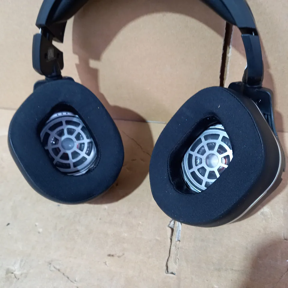 TURTLE BEACH STEALTH GEN 700 WIRELESS GAMING HEADSET BLACK/SILVER