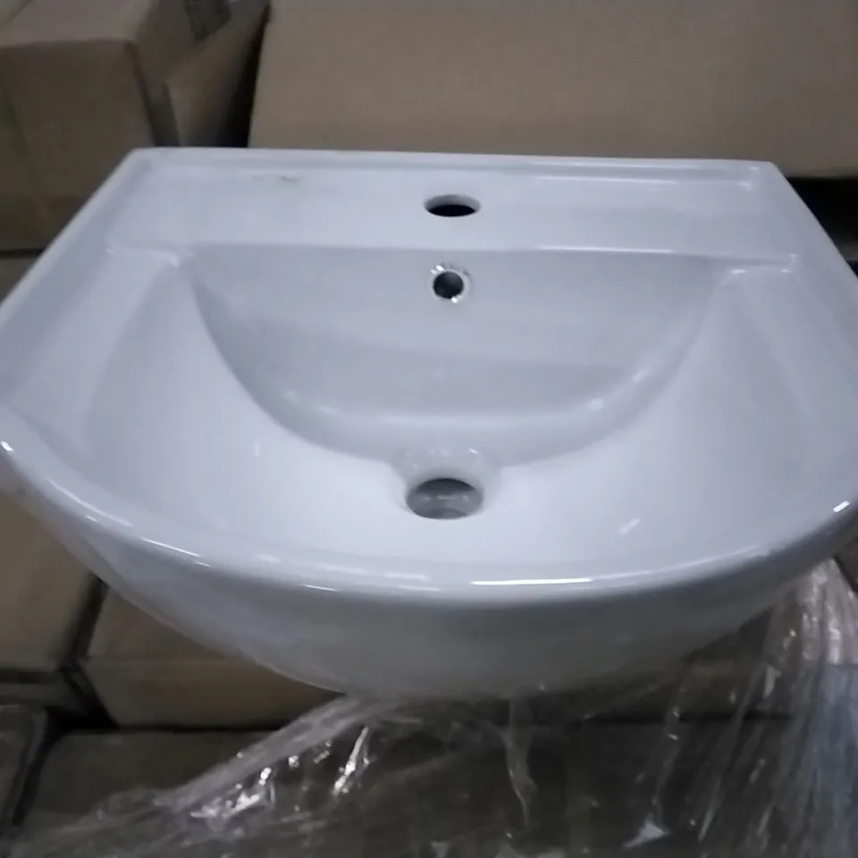 BOXED KAPRI CERAMIC BASIN 450MM WHITE