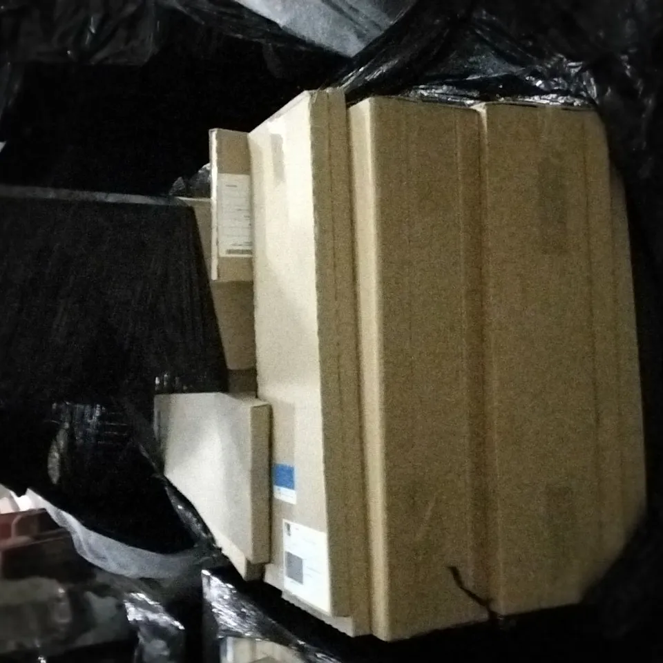 PALLET OF APPROX 17 ASSORTED BATHROOM FURNITURE TO INCLUDE BASIN DOORS, PANELS AND PLINTH
