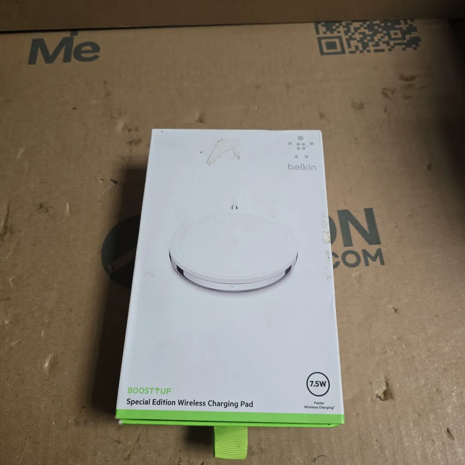 BELKIN BOOST UP SPECIAL EDITION WIRELESS CHARGING PAD (7.5W)