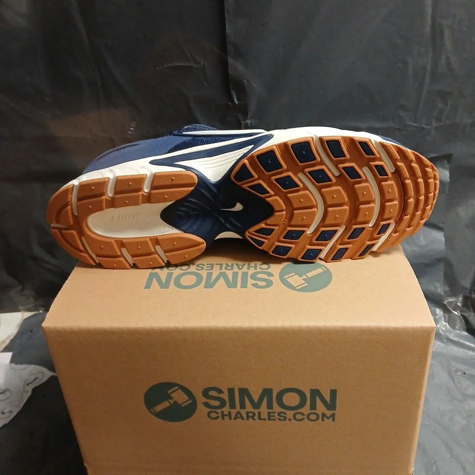 NIKE RUNNING SHOES – BLUE UK 13