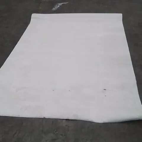 QUALITY DESIGNER AREA RUG - APPROXIMATELY 230X155CM