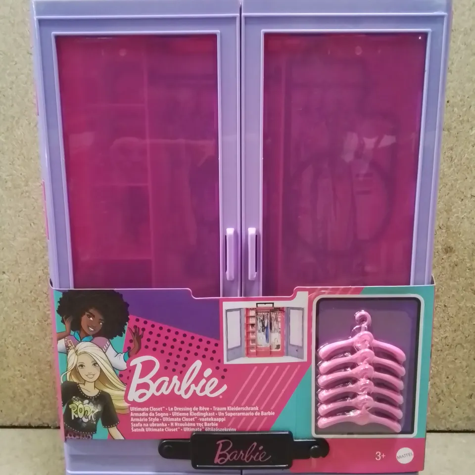 BOXED BARBIE ULTIMATE CLOSET