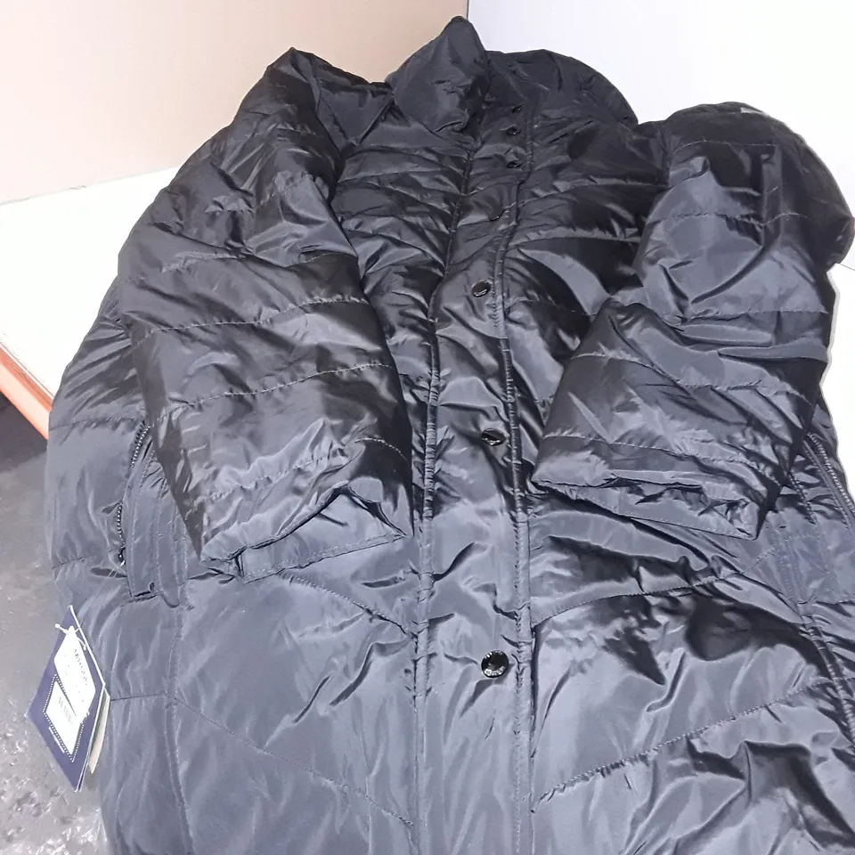BLACK REGATTA PARTHENIA COAT SIZE 20