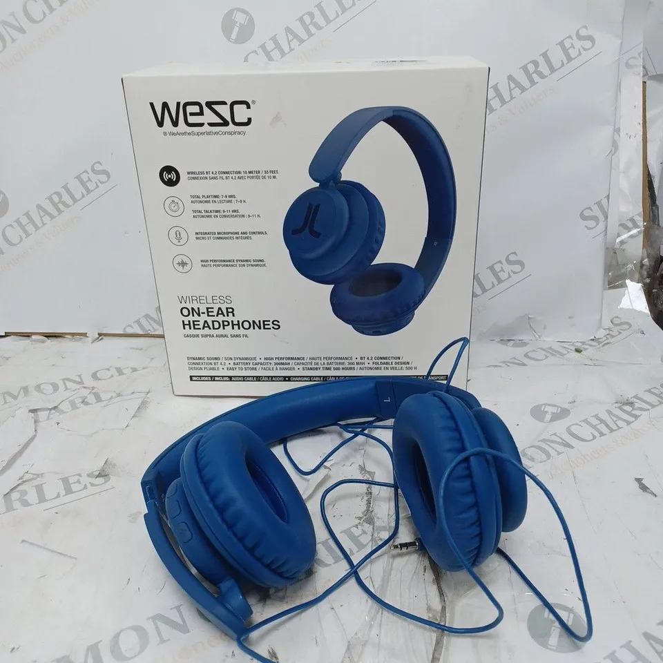 BOXED WEZC WIRELESS ON EAR HEADPHONES