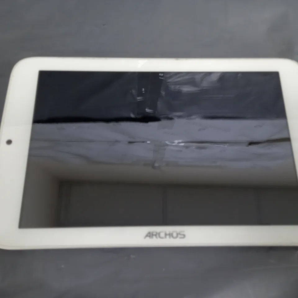 ARCHOS 70b TITANIUM