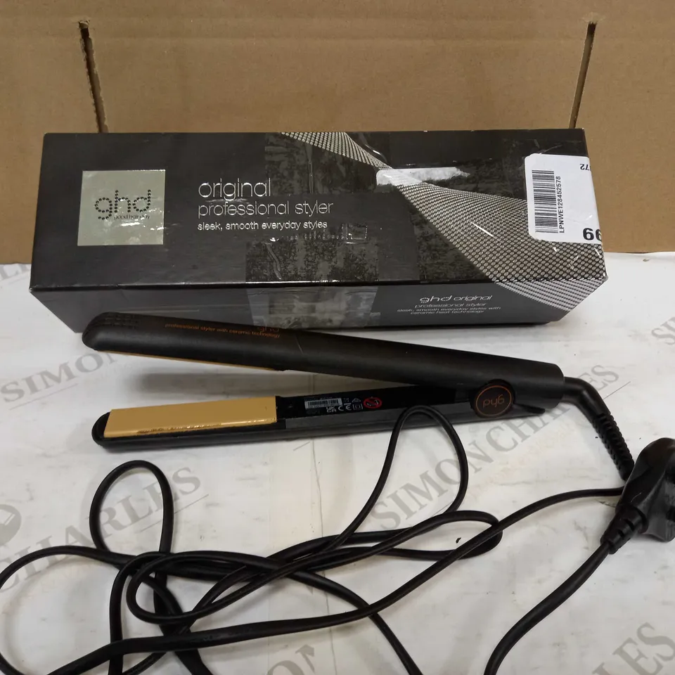 GHD HAIR STRAIGHTENERS