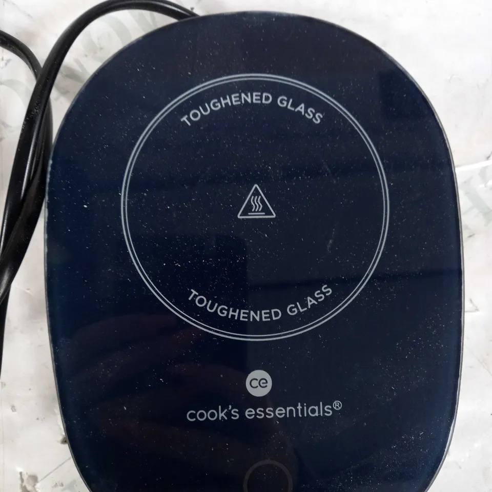 SET OF TWO PLUG POWERED CUP WARMER SET