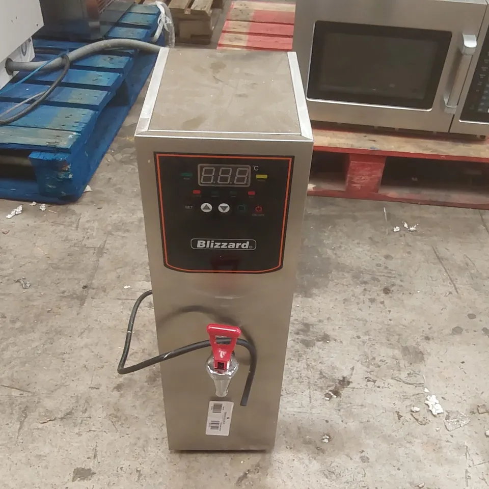 BLIZZARD AF10 COMMERCIAL WATER BOILER
