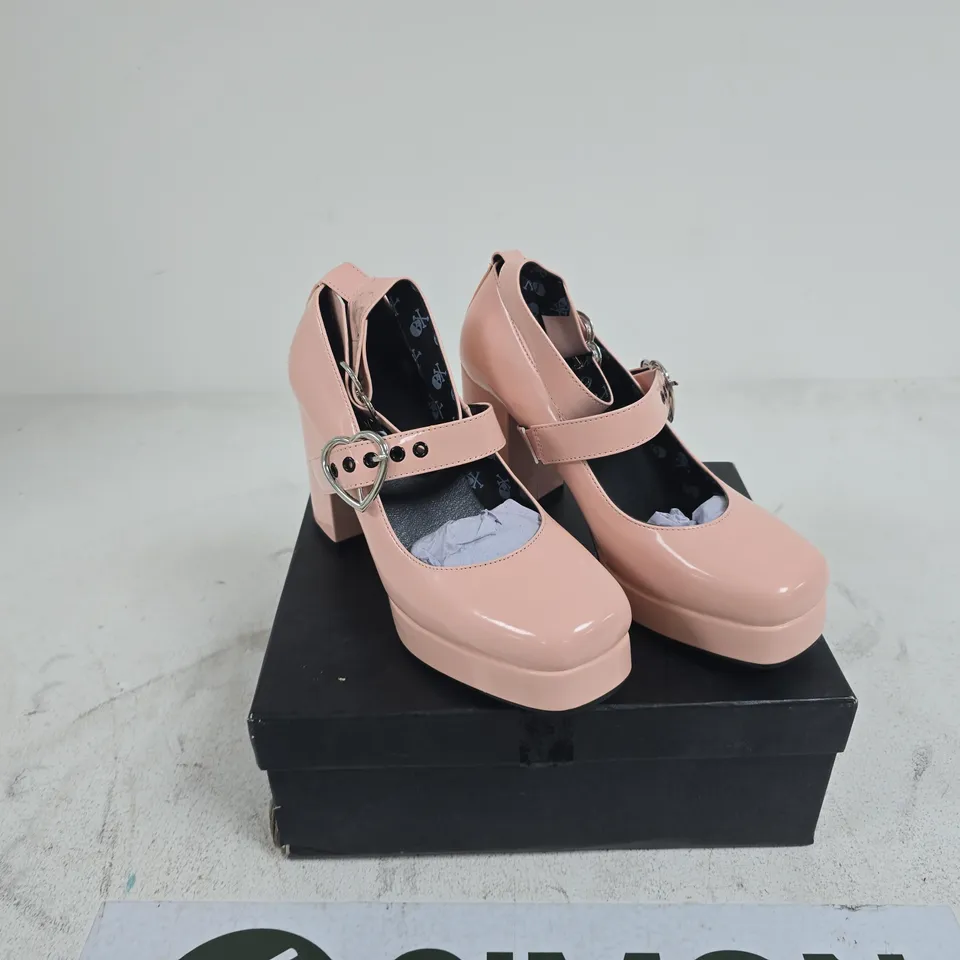 LAMODA PINK PATENT WOMENS SHOES SIZE 4 BOXED