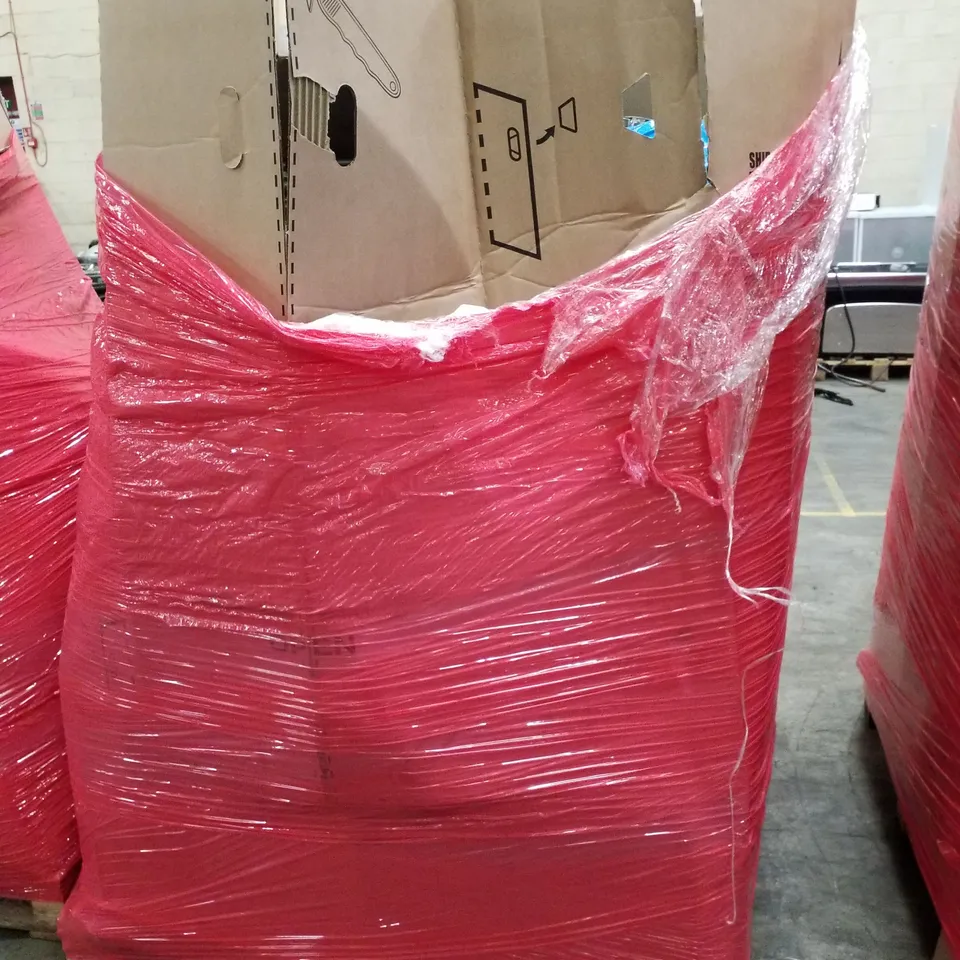 PALLET OF ASSORTED PRODUCTS INCLUDING OFFICE CHAIR, FOLDABLE CAMPING CHAIR, TV SCREEN PROTECTOR