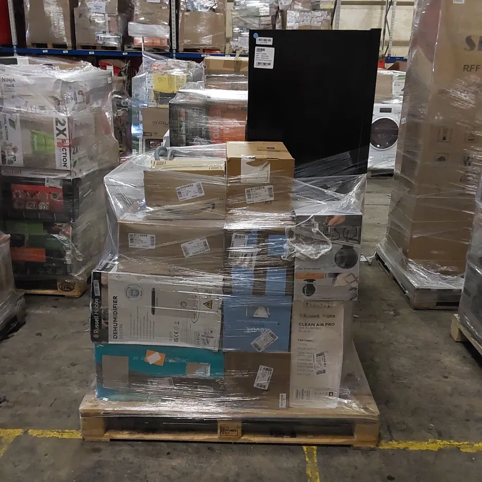 PALLET OF APPROXIMATELY 14 ASSORTED HOUSEHOLD & ELECTRICAL PRODUCTS TO INCLUDE