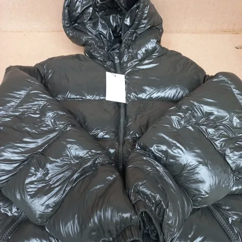 ZARA GREEN HOODED PUFFER JACKET –SIZE XL