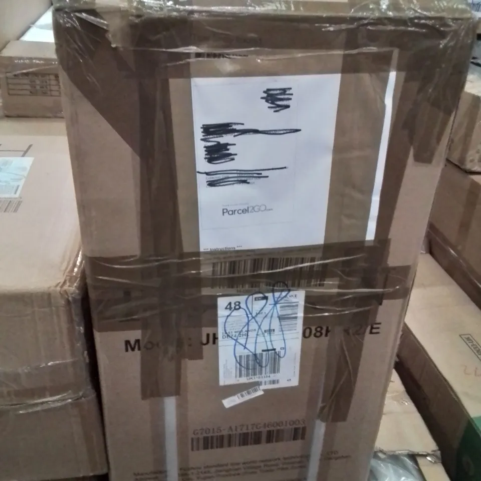 BOXED MOBILE AIR CONDITIONING UNIT 