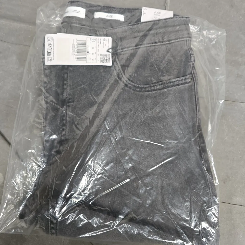 BAGGED MNG JUDE SKINNY JEANS IN CHARCOAL - UK 34