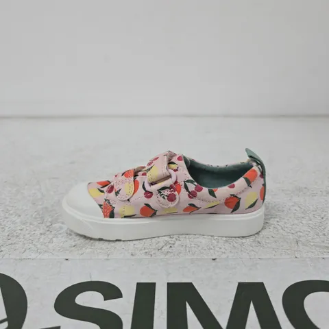 CLARKS FIRST SHOES FLORAL VELCRO TRAINERS – PINK (TODDLER) 