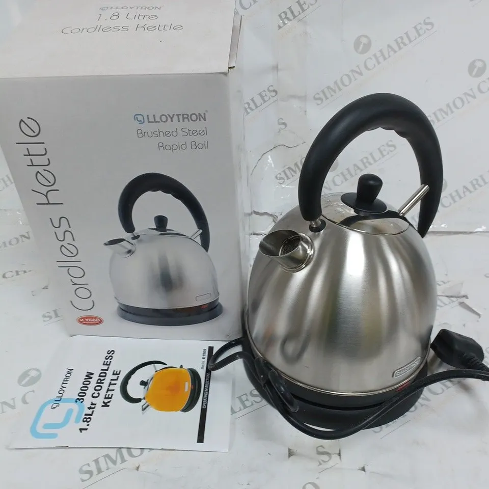 BOXED LLOYTRON  BRUSHED STEEL CORDLESS KETTLE 