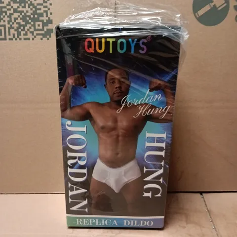QUTOYS 10" JORDAN HUNG REPLICA DILDO
