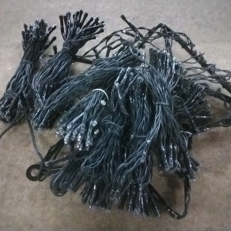 BOXED 270CM CHRISTMAS GARLAND 