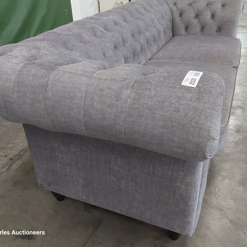 DESIGNER CHESTERFIELD THREE SEATER SOFA GREY PLUSH FABRIC 