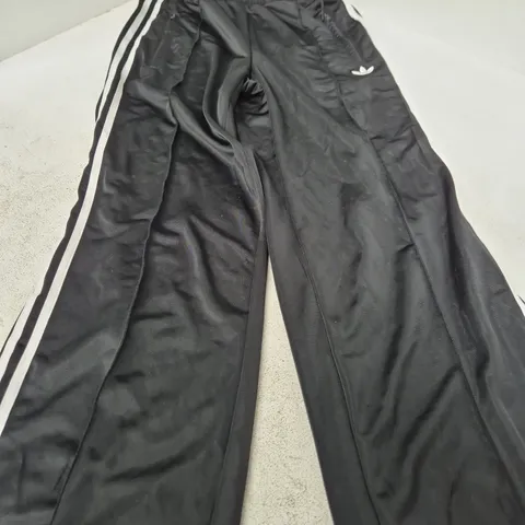 ADIDAS BLACK TRACK PANTS WITH WHITE SIDE STRIPES – UK 8-10 (US S)