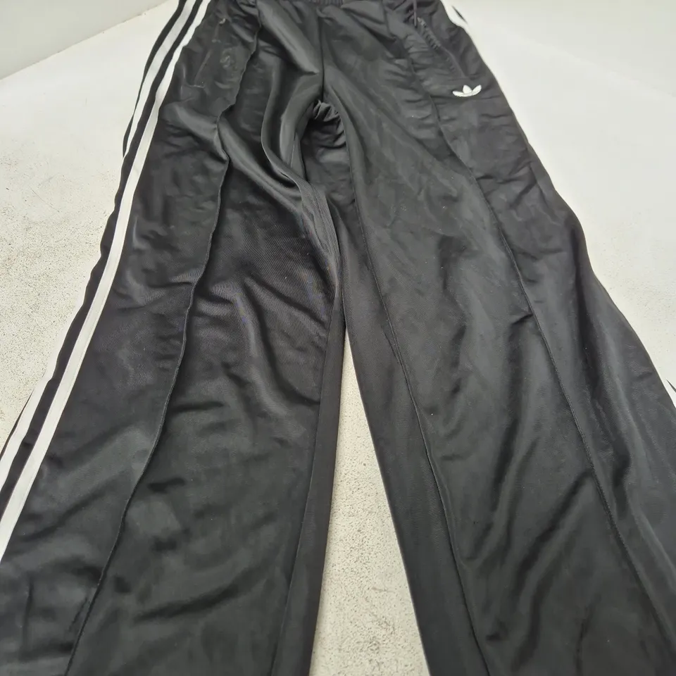 ADIDAS BLACK TRACK PANTS WITH WHITE SIDE STRIPES – UK 8-10 (US S)