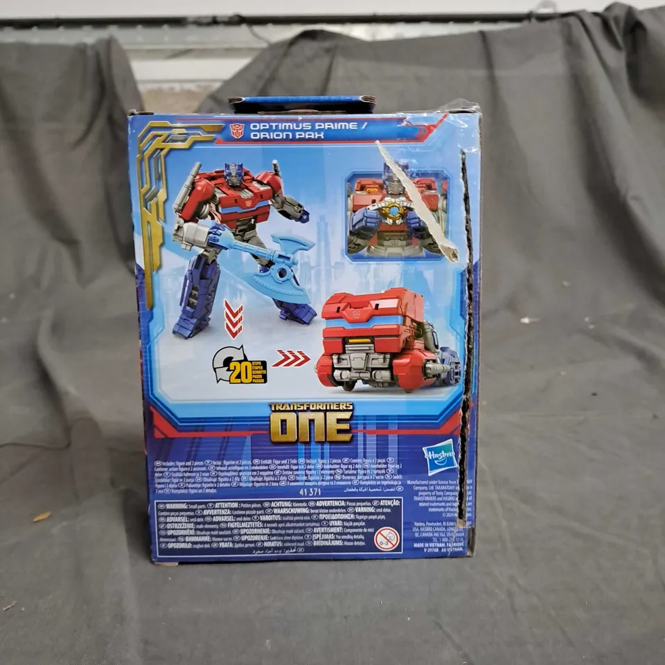 TRANSFORMERS ONE OPTIMUS PRIME ACTION FIGURE