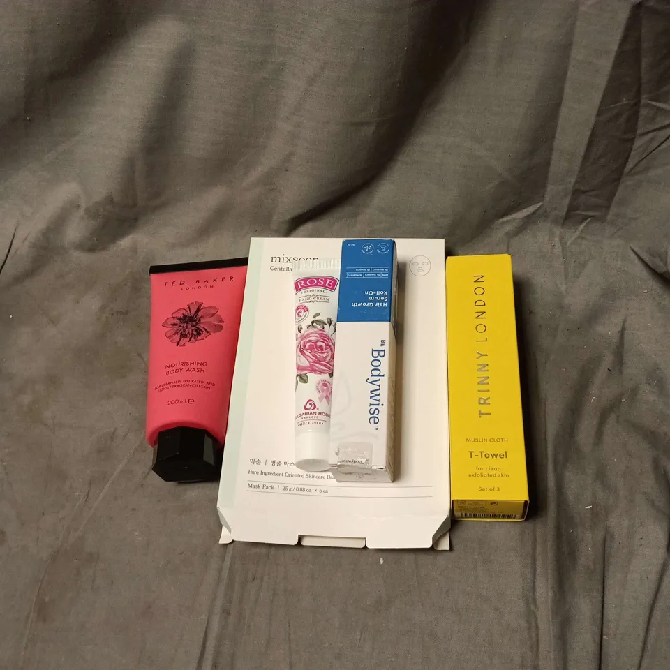 APPROXIMATELY 15 ASSORTED COSMETIC ITEMS TO INCLUDE MUSLIN CLOTH T TOWEL, HAIR GROWTH ROLL ON, ROSE HAND CREAM, TED BAKER BODY WASH, MIXSOON CENTELLA MASK PACK ETC