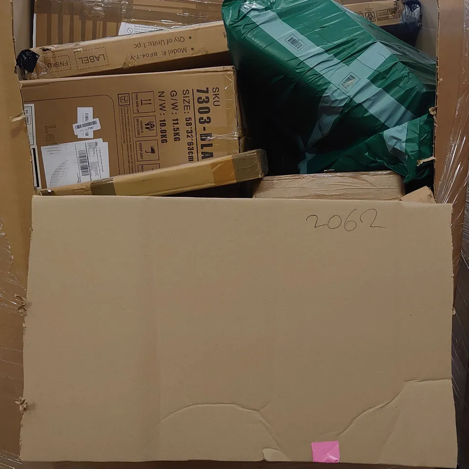 PALLET OF ASSORTED ITEMS TO INCLUDE MULTIPLE BOXED OFFICE CHAIRS, ARTIFICIAL PLANT AND CLOTHING RAC