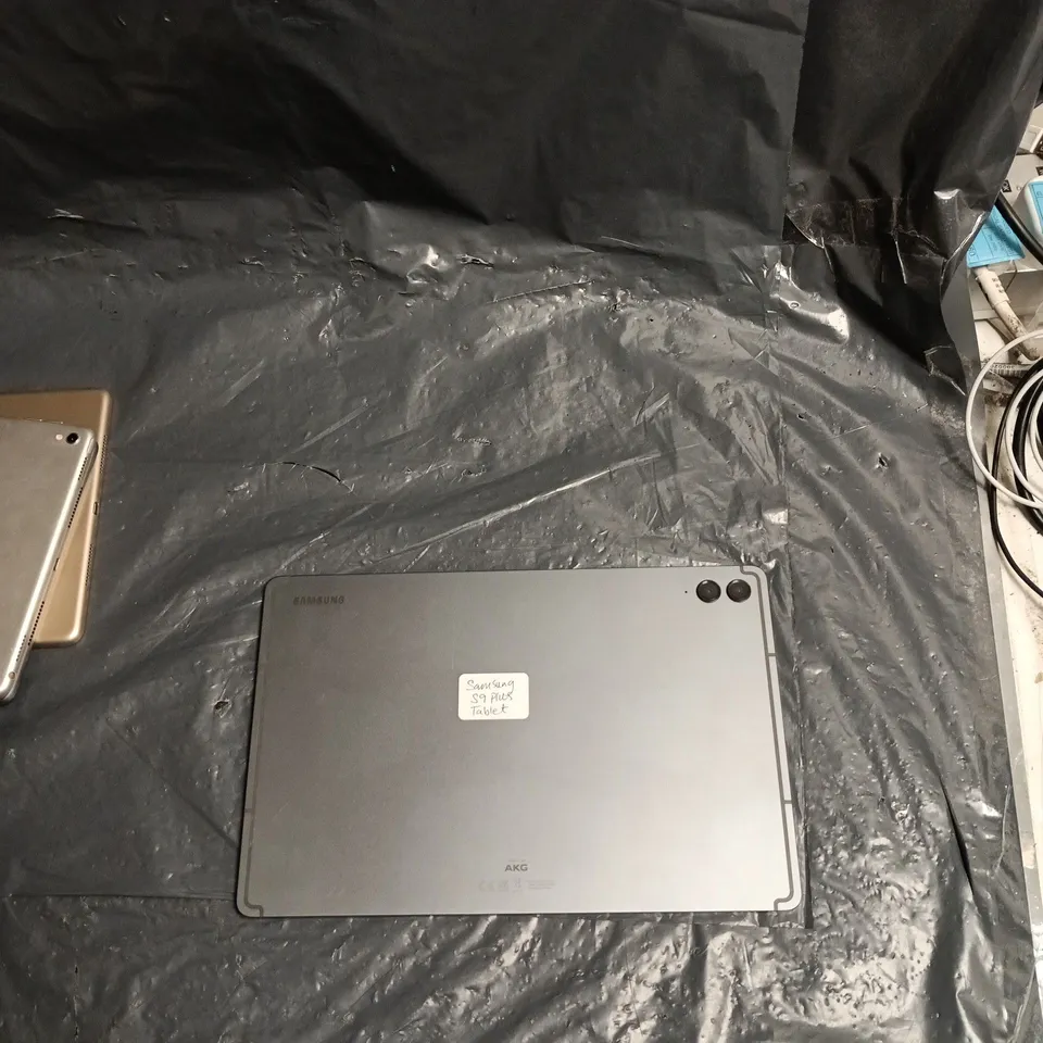 SAMSUNG S9 PLUS TABLET 