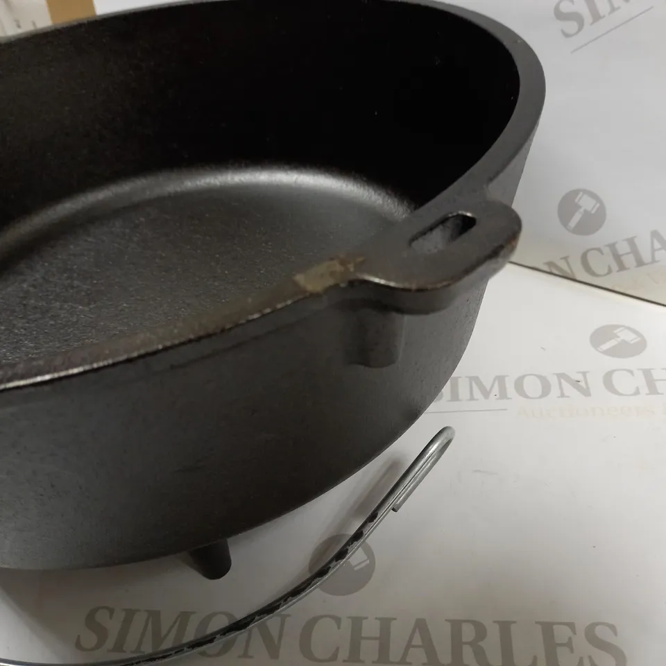 LODGE 5.68 LITRE 6 QUART PRE-SEASONED CAST IRON OUTDOOR/CAMP DUTCH OVEN