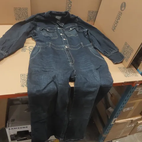 BOX CONTAINING APPROXIMATELY 6x BRAND NEW JD WILLIAMS INDIGO DENIM JUMPSUITS - SIZE 16