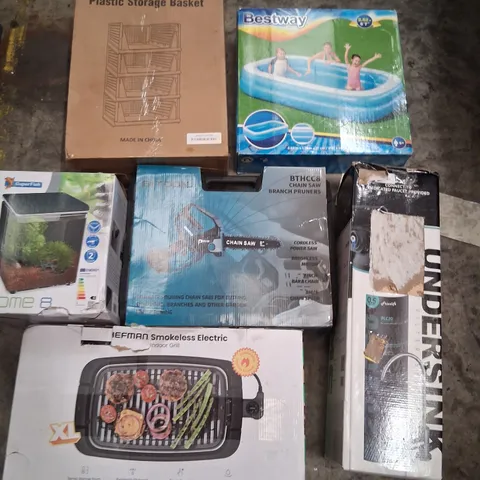 PALLET CONSISTING OF A LARGE QUANTITY OF ASSORTED HOUSEHOLD AND ELECTRICAL PRODUCTS AND ACCESSORIES TO INCLUDE;