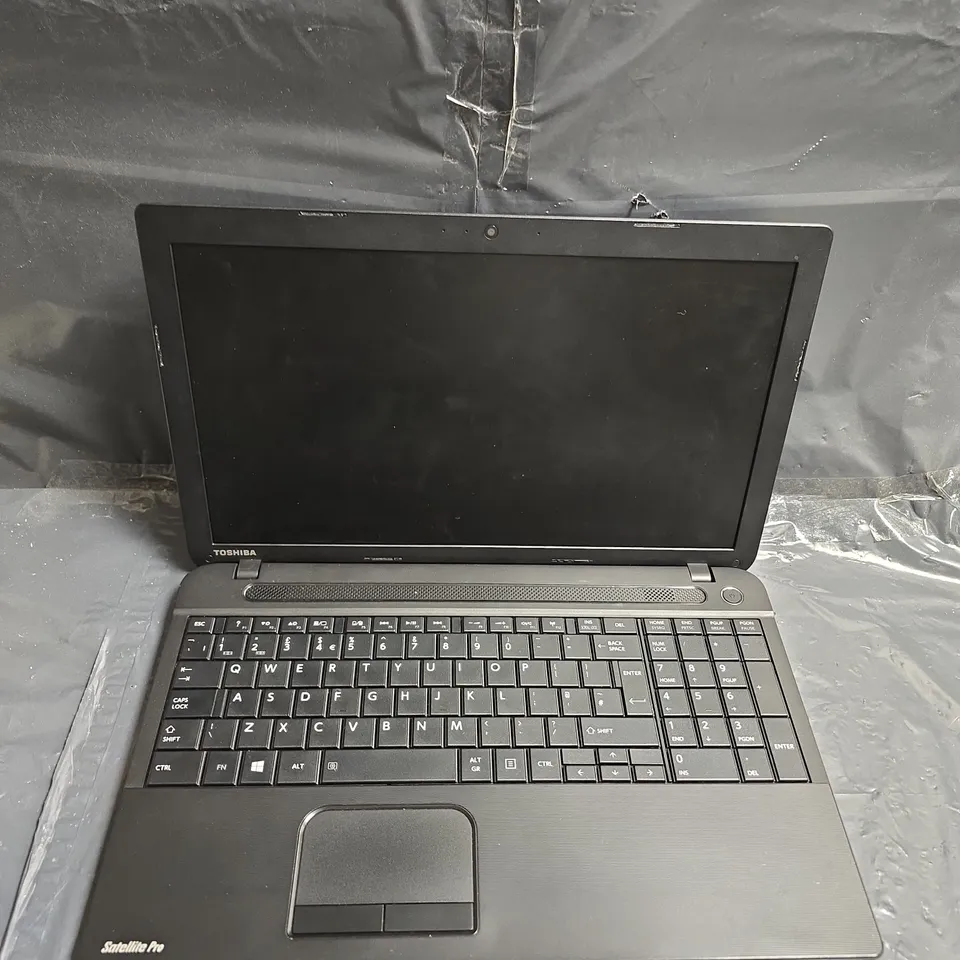 TOSHIBA SATELLITE PRO C50-A-1MX LAPTOP 