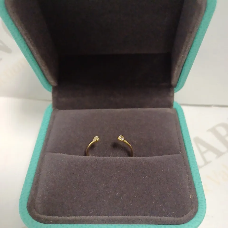 NORM JEWELS GOLD EFFECT LOOP RING