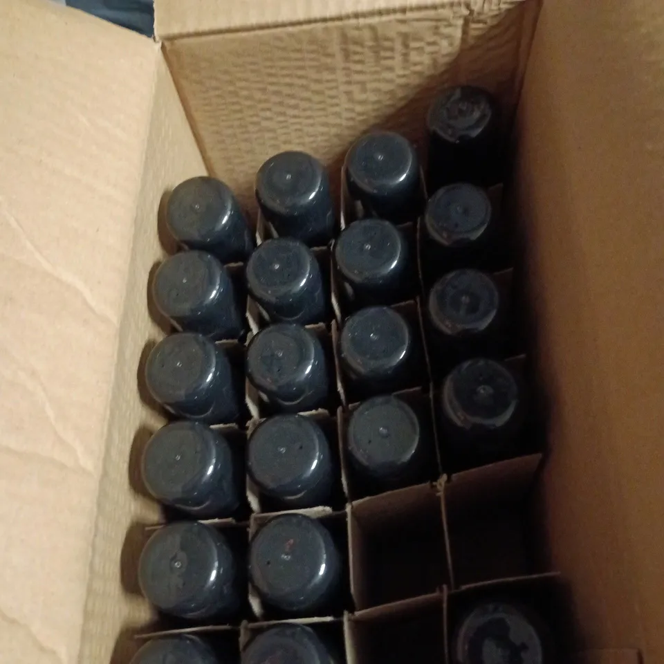 BOX OF APPROXIMATELY 20 ASSORTED MATRIX BLOW DRY TEMP COLOUR 