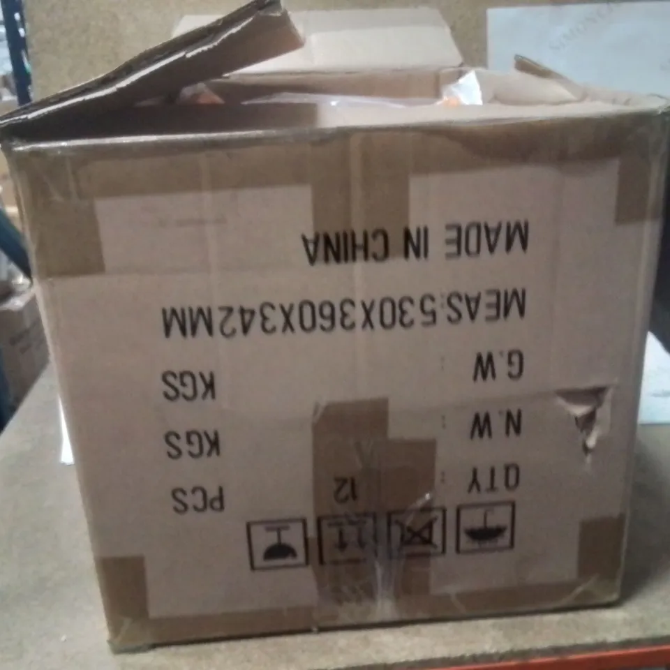 BOX CONTAINING LARGE AMOUNT OF BRAND NEW LESMART POLO SHIRTS [COLOURS VARY]