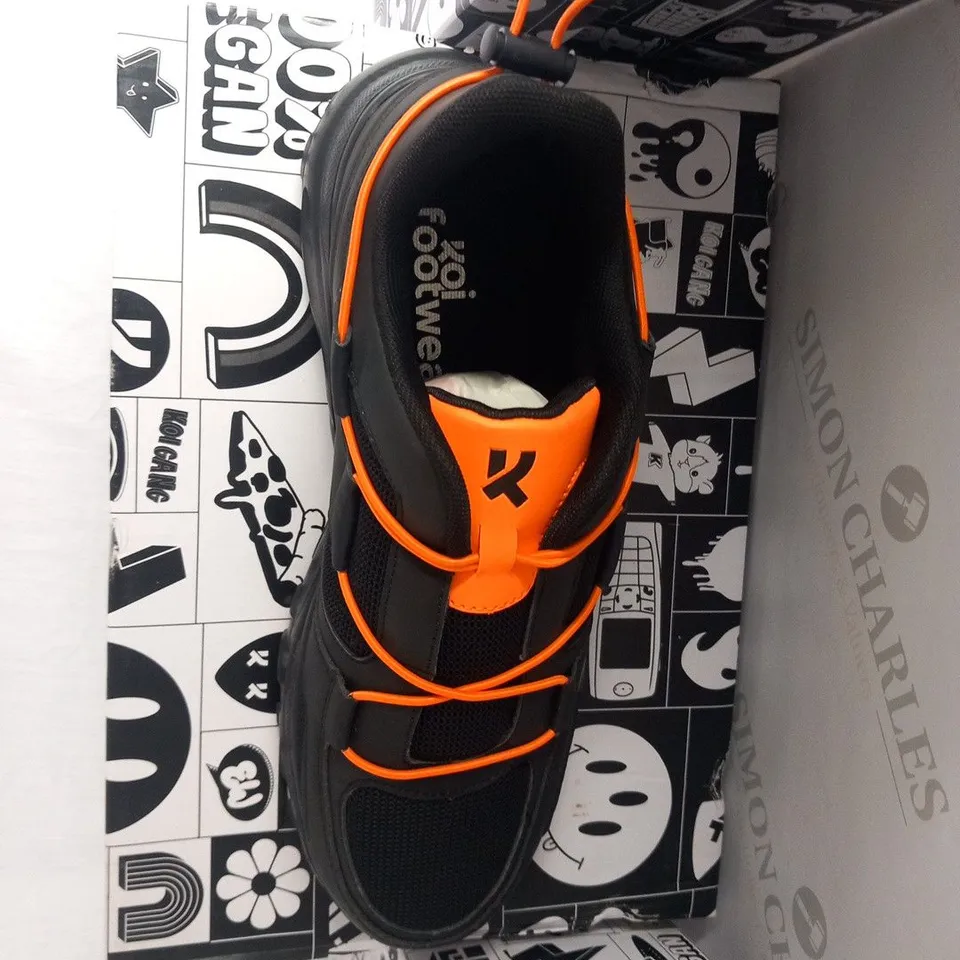 BRAND NEW BOXED PAIR OF KOI UNION ORANGE MEN'S VECTOR TRAINERS SIZE 9