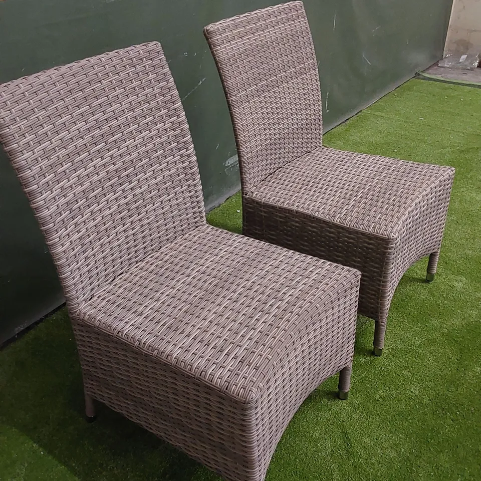 SET OF 2 DESIGNER GREY RATTAN DINING CHAIRS 