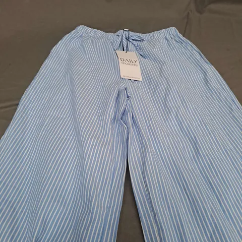 STRADIVARIUS LIGHT BLUE & WHITE BAGGY TROUSERS - EUR XS