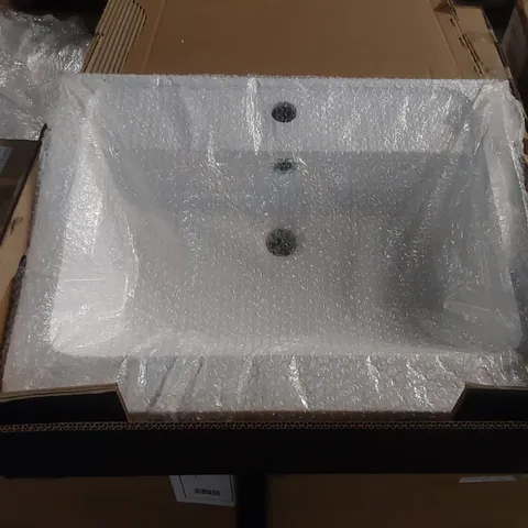 BOXED AQUA DART HARBY 600mm STONE RESIN BASIN - WHITE (1 BOX)