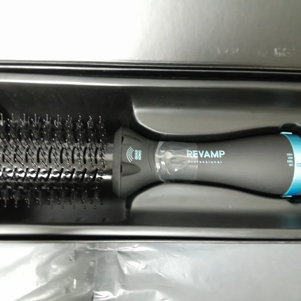 BOXED REVAMP PROGLOSS PRO DEFINE PERFECT BLOW DRY PROFESSIONAL VOLUME & SHINE AIR STYLER EU