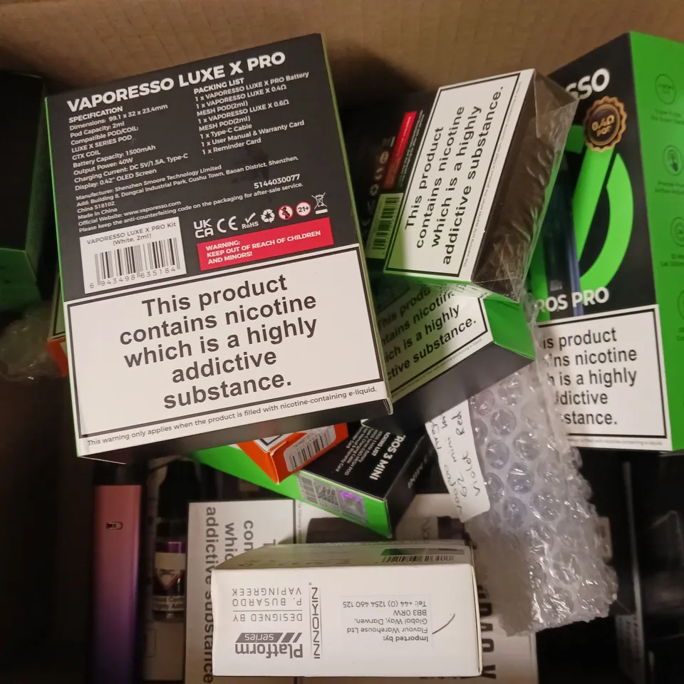 BOX OF APPROXIMATELY 16 E-CIGARETTES TO INCLUDE VOOPOO, VAPORESSO, ASPIRE 