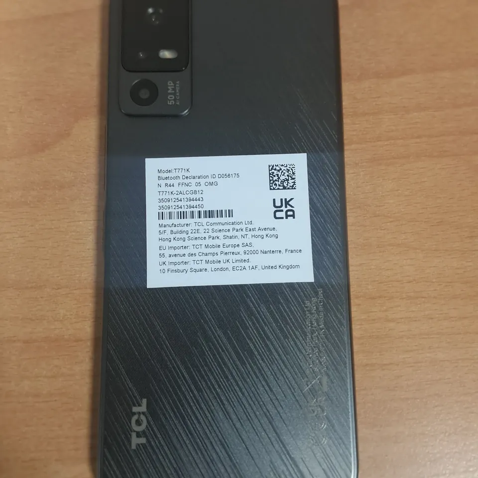 BOXED TCL 40 R5G 64GB IN STARLIGHT BLACK - T771K