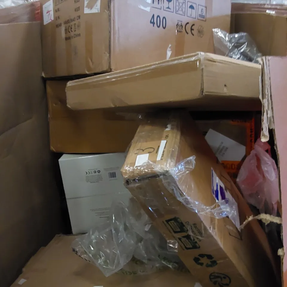 PALLET TO CONTAIN ASSORTED HOUSEHOLD ITEMS AND CONSUMER PRODUCTS. INCLUDES TOASTER, HEATER FAN, TOILET SEATS, TABLE LAMP, BAR STOOL ETC